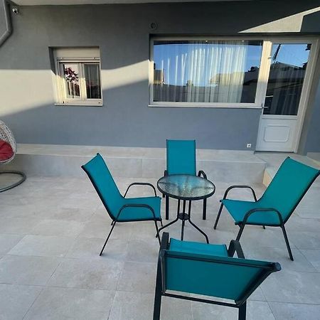 Maxim Deluxe Apartment Nea Alikarnassos Экстерьер фото