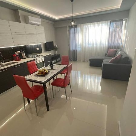 Maxim Deluxe Apartment Nea Alikarnassos Экстерьер фото
